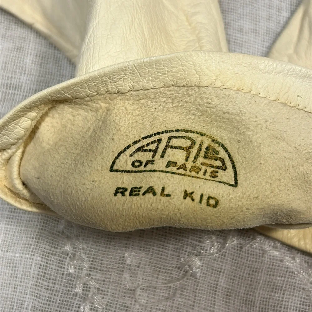 Aris of Paris made in France Vintage super soft buttery leather gloves